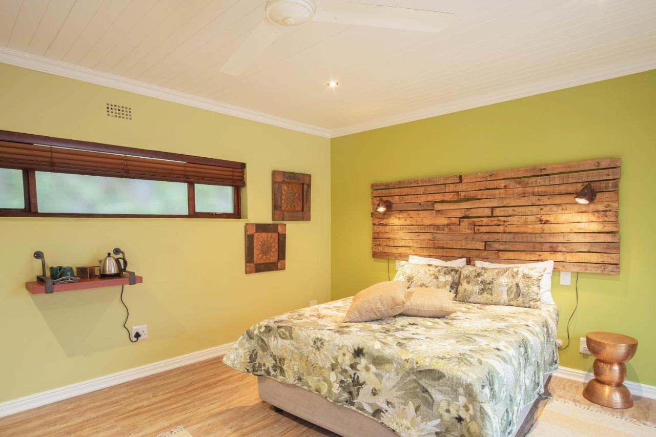Bwhale Guest House B&B Knysna Bagian luar foto