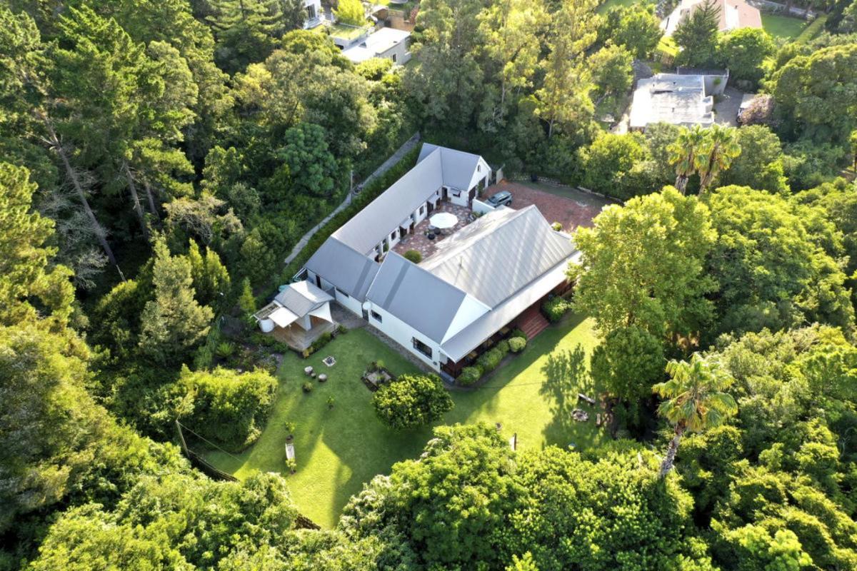 Bwhale Guest House B&B Knysna Bagian luar foto