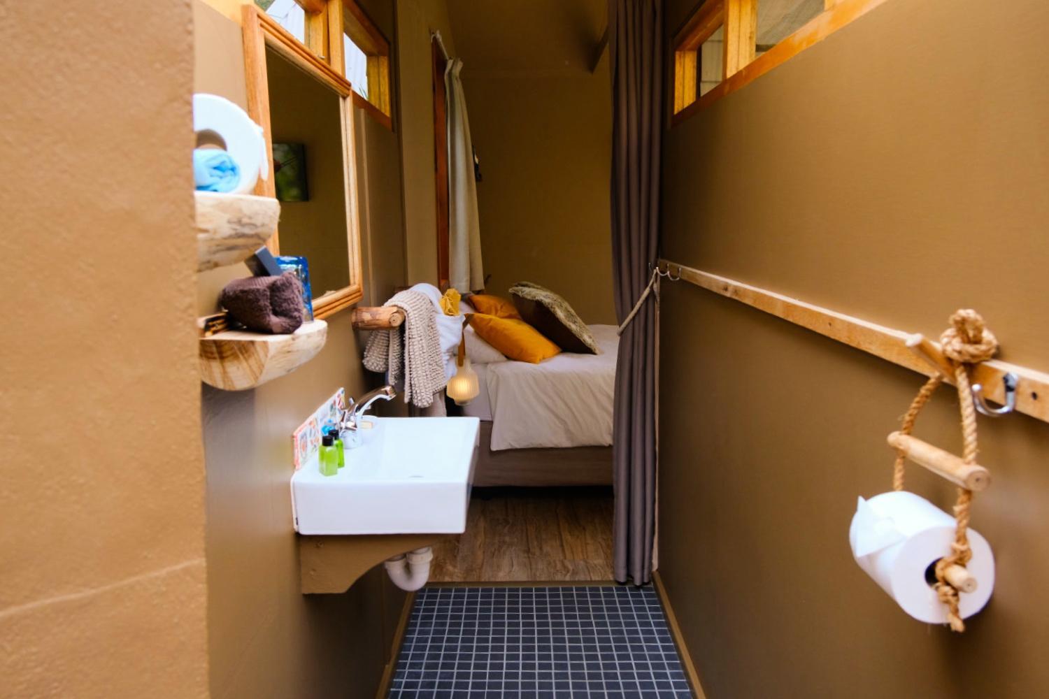 Bwhale Guest House B&B Knysna Bagian luar foto